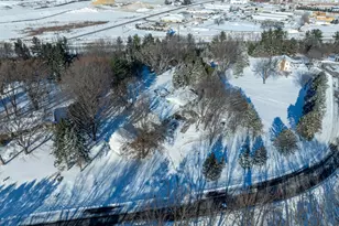 421 Lowry Ct NW, Rochester, MN 55901 - Photo 3