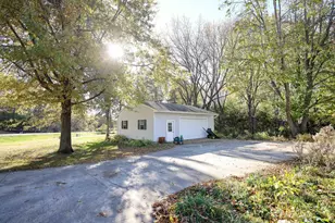 421 Lowry Ct NW, Rochester, MN 55901 - Photo 33