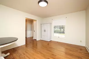 421 Lowry Ct NW, Rochester, MN 55901 - Photo 11