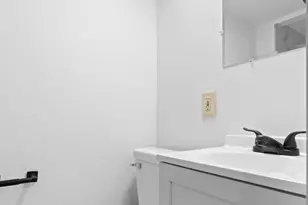 3935 Thomas Ave N, Minneapolis, MN 55412 - Photo 27