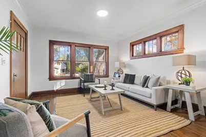 3935 Thomas Avenue N, Minneapolis, MN 55412 - Photo 7