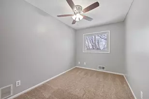 7888 Dunmore Rd, Woodbury, MN 55125 - Photo 21