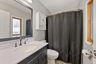 7888 Dunmore Rd, Woodbury, MN 55125 - Photo 23