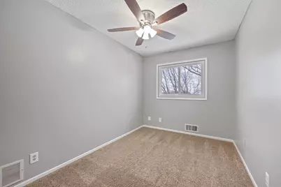 7888 Dunmore Road, Woodbury, MN 55125 - Photo 21