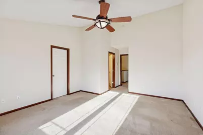 528 Sutherland Drive, Woodbury, MN 55129 - Photo 35