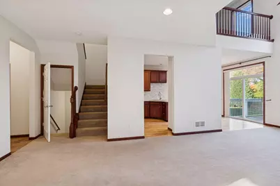 528 Sutherland Drive, Woodbury, MN 55129 - Photo 5