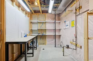 528 Sutherland Dr, Woodbury, MN 55129 - Photo 47