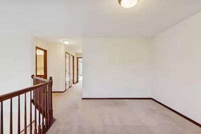 528 Sutherland Drive, Woodbury, MN 55129 - Photo 29