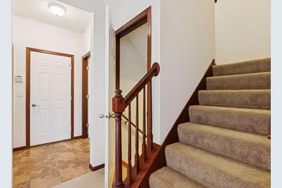 528 Sutherland Drive, Woodbury, MN 55129 - Photo 21