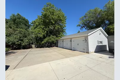 5134 E Eagle Lake Road, Willmar, MN 56201 - Photo 3