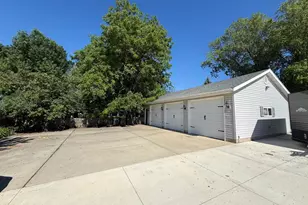 5134 E Eagle Lake Rd, Willmar, MN 56201 - Photo 3