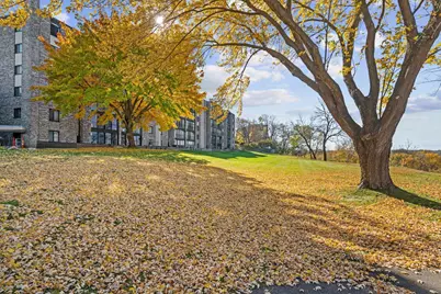 1101 Sibley Memorial Highway #306, LilyDale, MN 55118 - Photo 27