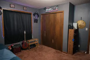 220 E Christina St, Fairmont, MN 56031 - Photo 37