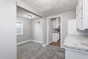 2527 Washington St NE, Minneapolis, MN 55418 - Photo 9