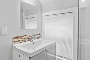 2527 Washington St NE, Minneapolis, MN 55418 - Photo 35