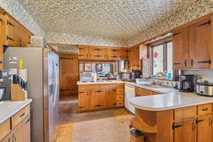5536 St Johns Ave, Edina, MN 55424 - Photo 11