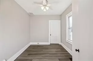 5106 Queen Ave N, Minneapolis, MN 55430 - Photo 7