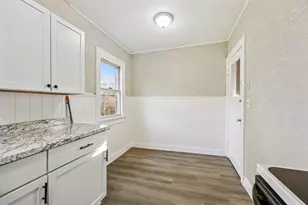 5106 Queen Ave N, Minneapolis, MN 55430 - Photo 5