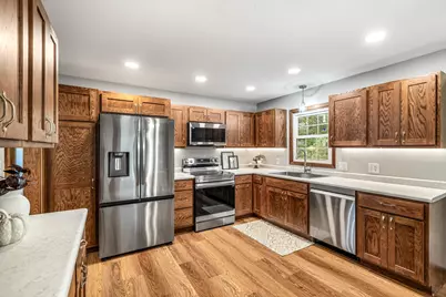 E2950 Benrud Lane, Eau Claire, WI 54701 - Photo 11