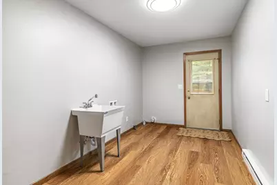 E2950 Benrud Lane, Eau Claire, WI 54701 - Photo 25