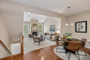 4902 Steeplechase Ct, Eagan, MN 55122 - Photo 9