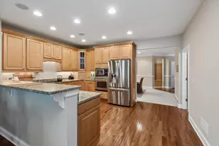 4902 Steeplechase Ct, Eagan, MN 55122 - Photo 7