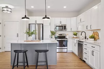 1948 W Wayzata Boulevard #105, Long Lake, MN 55356 - Photo 13