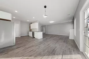 2702 Park Ave NW, Faribault, MN 55021 - Photo 11