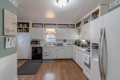 711 E Blue Earth Street, Lake Crystal, MN 56055 - Photo 7