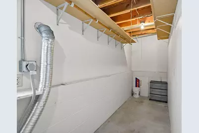 8140 James Avenue N, Brooklyn Park, MN 55444 - Photo 27