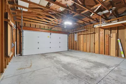 8140 James Avenue N, Brooklyn Park, MN 55444 - Photo 29