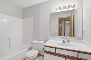 2578 Bedford Ct, Mendota Heights, MN 55120 - Photo 13