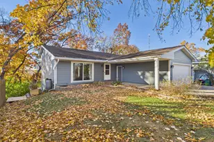 1521 Flag Ave N, Golden Valley, MN 55427 - Photo 1