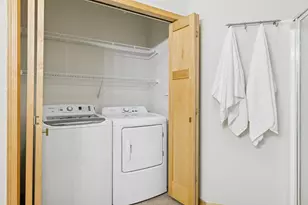 1800 Graham Ave, Saint Paul, MN 55116 - Photo 17