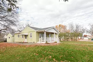 4651 Colorado Ave N, Crystal, MN 55422 - Photo 3