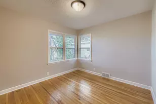 2293 7th Ave E, North Saint Paul, MN 55109 - Photo 29