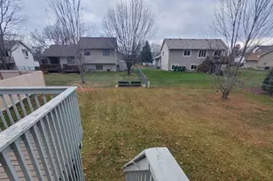 9007 Hampshire Ave N, Brooklyn Park, MN 55445 - Photo 7