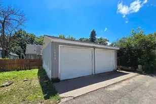1803 Bush Ave E, Saint Paul, MN 55119 - Photo 23