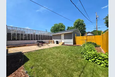1803 Bush Avenue E, Saint Paul, MN 55119 - Photo 21