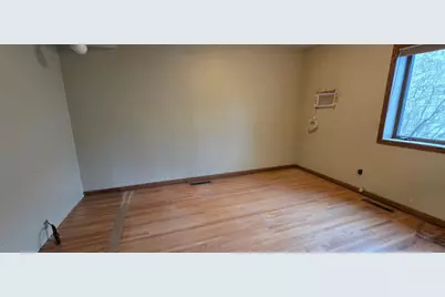 110 Riverview Boulevard, International Falls, MN 56649 - Photo 9