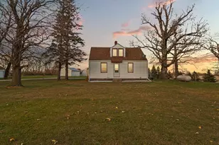 15035 355th Ave, Waseca, MN 56093 - Photo 3