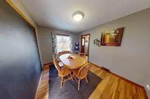 504 19th Ave SW, Willmar, MN 56201 - Photo 13