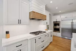 5195 Ranchview Ln N, Plymouth, MN 55446 - Photo 15