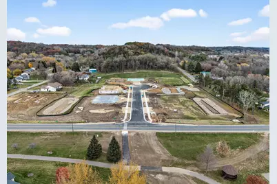 1065 Legend Lane, River Falls, WI 54022 - Photo 5