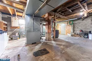 9141 Burghardt Rd, Angora Township, MN 55723 - Photo 25