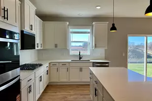 6287 Jennifer Ave S, Cottage Grove, MN 55016 - Photo 1