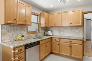 6133 15th Ave S, Minneapolis, MN 55423 - Photo 11