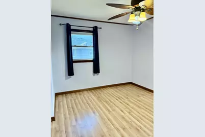 5942 Zenith Avenue N, Brooklyn Center, MN 55429 - Photo 7