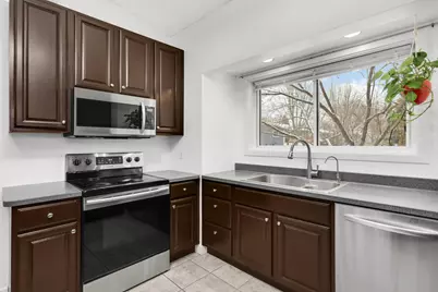 715 Liberty Heights Drive, Chaska, MN 55318 - Photo 7