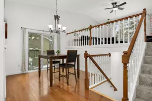 715 Liberty Heights Dr, Chaska, MN 55318 - Photo 3